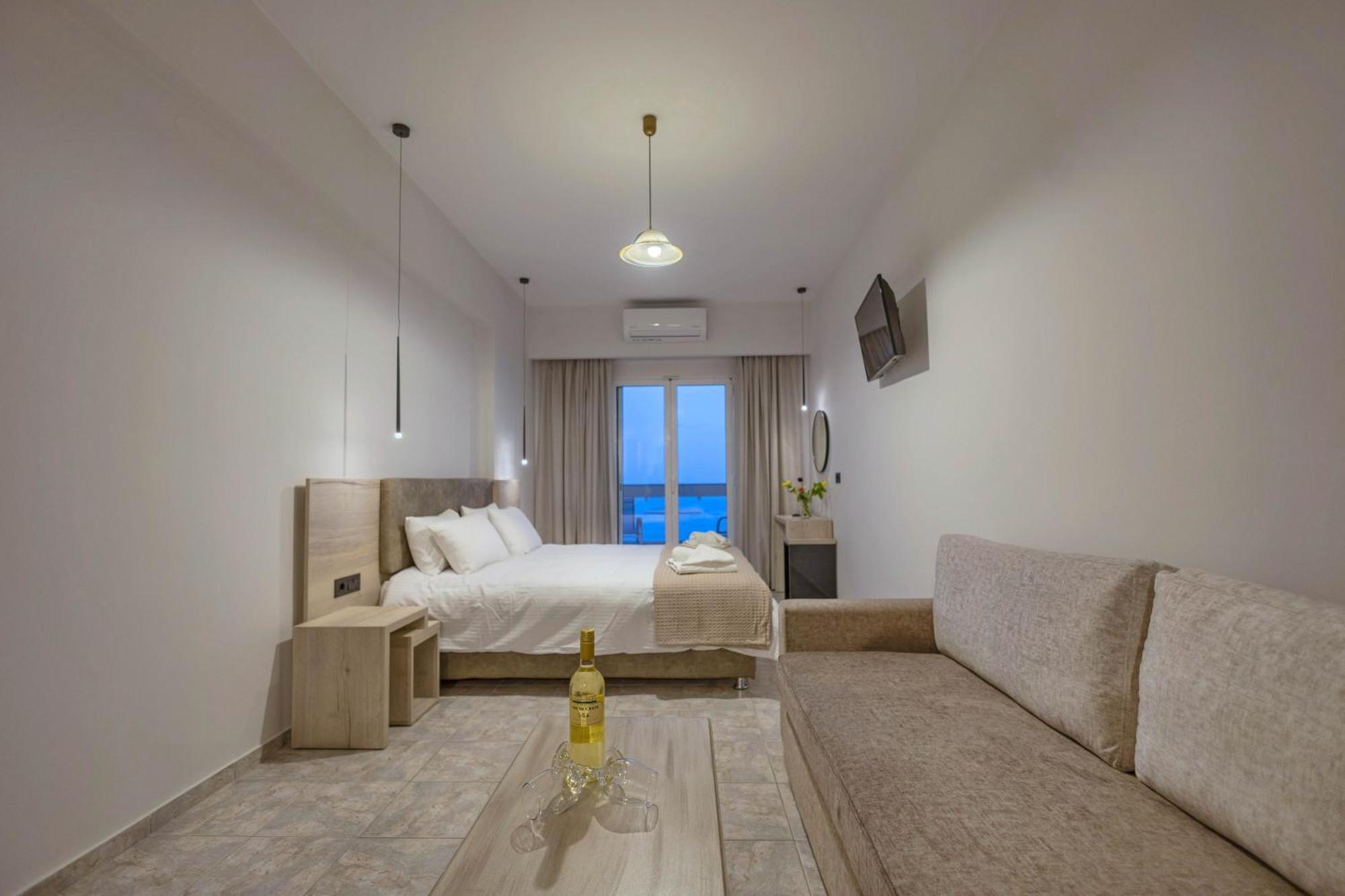 Santa Marina Apartments Rodhákinon Exterior foto